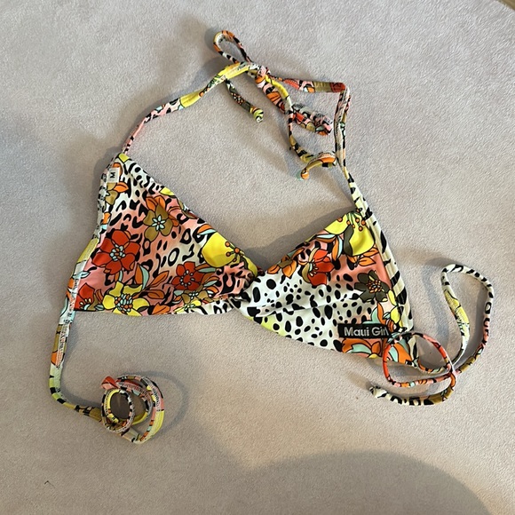 maui girl Swim Maui Girl Bikini Top Poshmark